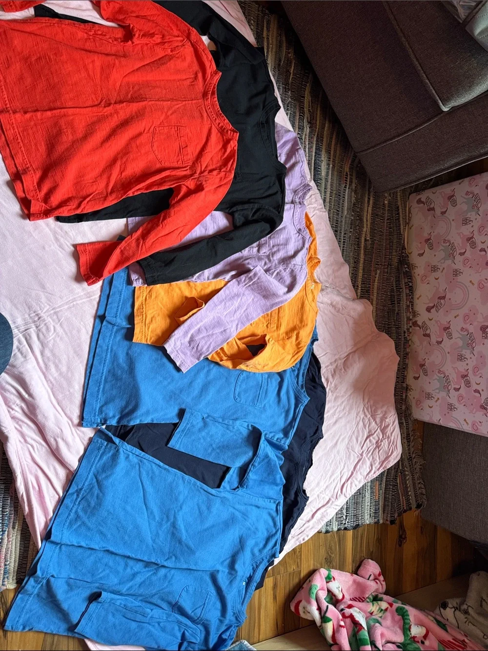 Lot of 13 Primary Kids Long Sleeve Shirts 6/7 - Picture 4 of 5